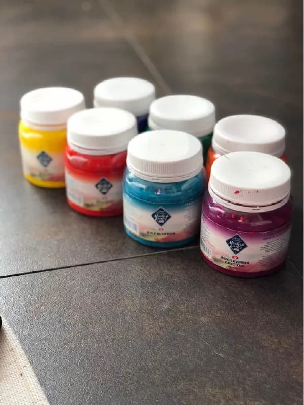 Artist’s gouache, 40 GEL — Тбилиси — 40 ₾
