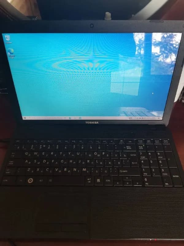 Toshiba Satellite C850-D2K — Тбилиси — 250 ₾