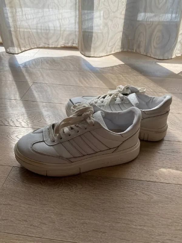 adidas — Тбилиси — 25 ₾