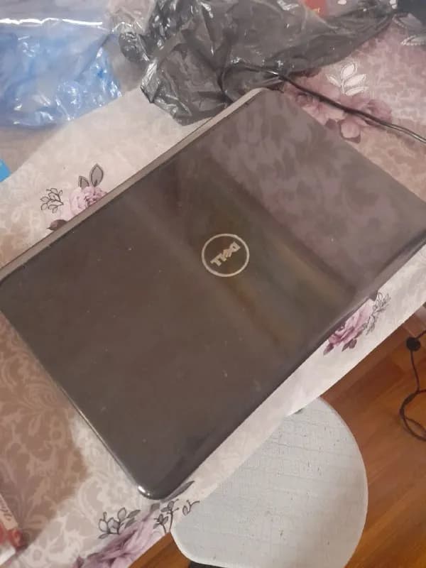dell. — Тбилиси — 200 ₾