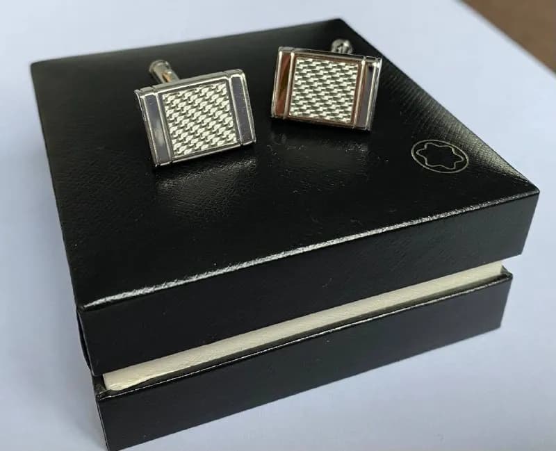 Montblanc из коллекции MEISTERSTUCK. Оригинал. Нержавеющая сталь с узорчатой вставкой серебристого ц — Тбилиси — 180 ₾