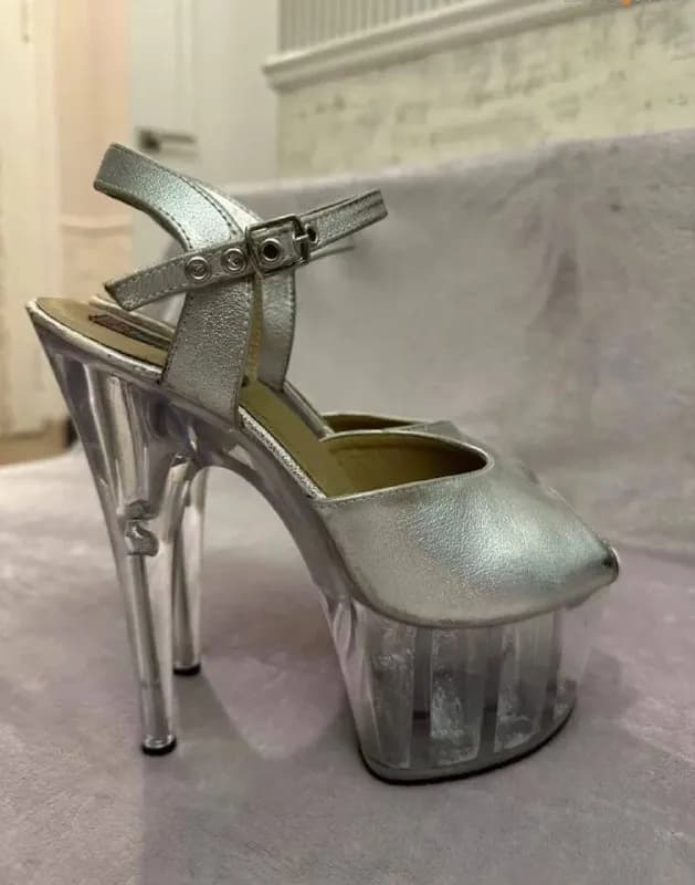 2ки 39 размер — Тбилиси — 250 ₾