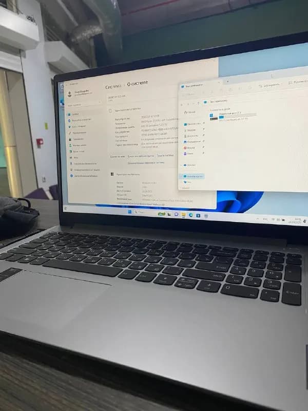 Lenovo IdeaPad 1. На гарантии, есть чек/коробка. Состояние идельное. Покупался по акции за 1200 Gel. — Тбилиси — 1 200 ₾