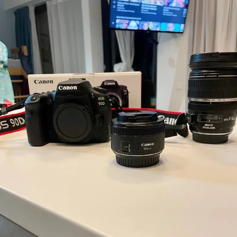 Canon Eos 90D Body + EF-S 17-55mm f/2.8 IS USM + Canon EF 50 mm f/1.8 STM — Тбилиси — 3 ₾