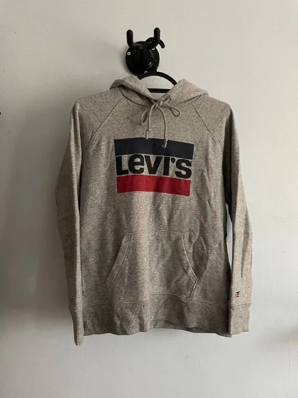 Levis — S оверсайз — 40 лар — Тбилиси — 40 ₾
