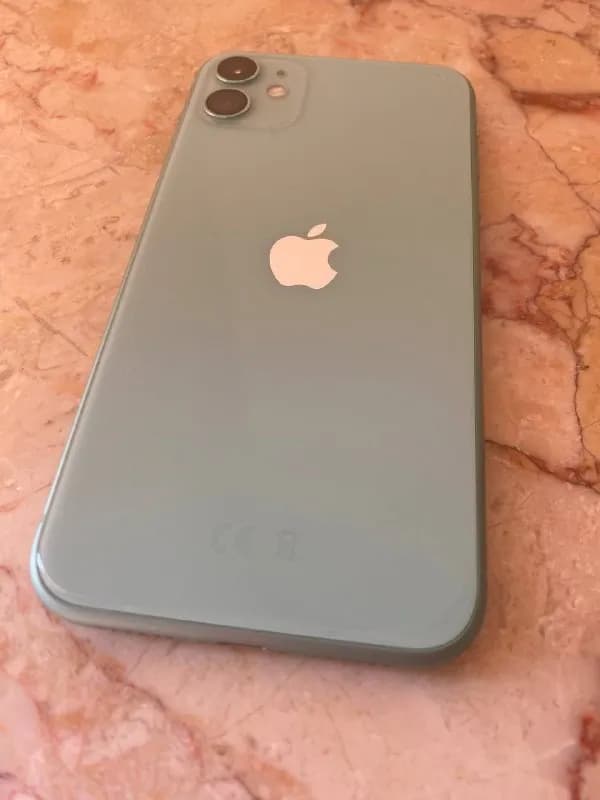 iPhone 11 — Тбилиси — 350 $