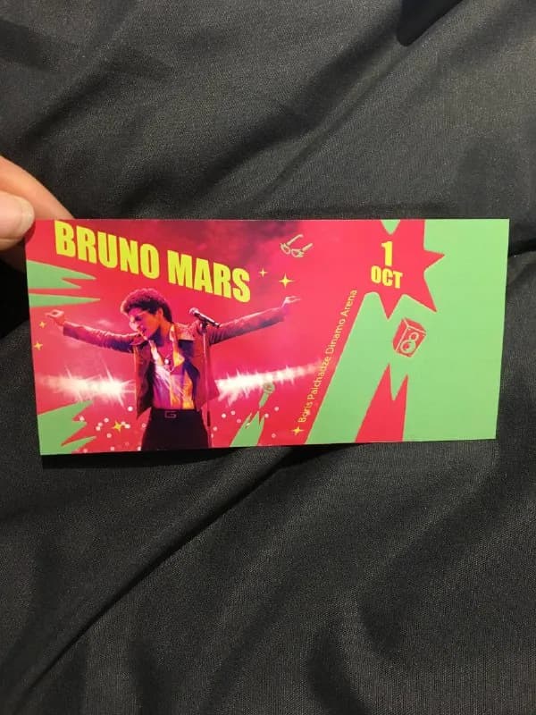 1 билет на Bruno Mars. Зона Star Ring. Не скам. Билет передам лично из рук в руки. Цена 300 лари. — Тбилиси — 300 ₾