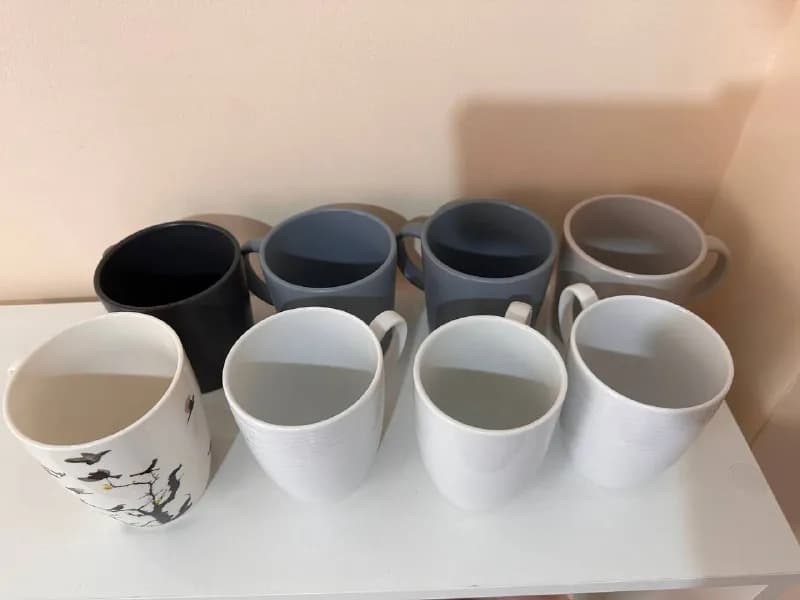 IKEA. По одной по 3 ლ, 4 шт за 10ლ, все 8 вместе за 15ლ — Тбилиси