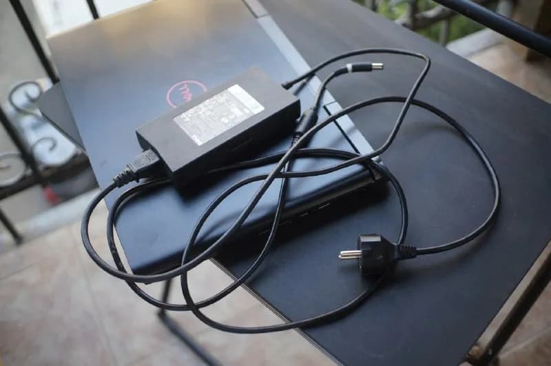 Dell Inspiron 7577. — Тбилиси — 700 ₾