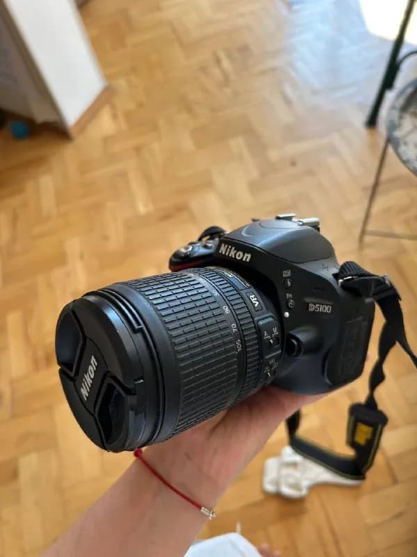 Nikon d[телефон]$) + Nikon dx af-s nikkor 55-200 mm (150$) or 320$ for both — Тбилиси — 200 $