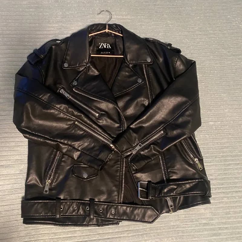 S/M — Тбилиси — 200 ₾