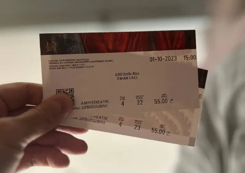 15:00, отдаю два за 70. Миндели 11, Тбилиси — Тбилиси