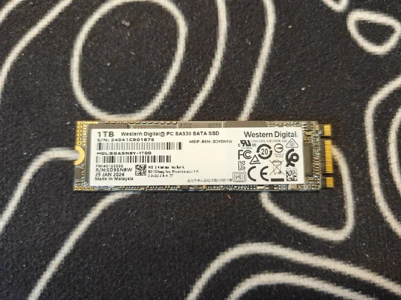 Western Digital SA530 SATA SSD m.2, объем 1024 Гб/1 Тб, использовался недолго, решили купить NVME. М — Тбилиси — 200 ₾