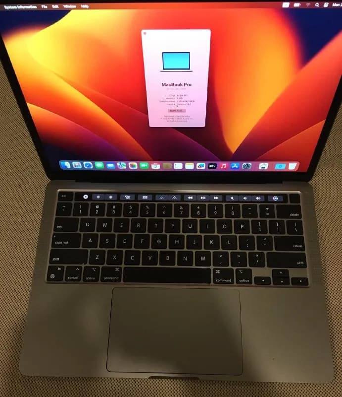 MacBook 💻 Pro Touchbar (M1 — 2020), 8 Ram, 256 ssd — Тбилиси — 2 200 ₾