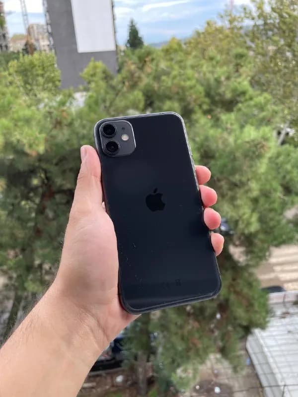 iPhone 11 — Тбилиси — 990 ₾