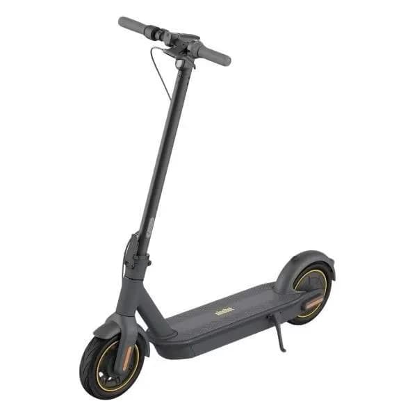 ninebot max g30. Пробег 1000 км. Состояние технически отличное. Привезены из Европы. 850 лари. — Тбилиси — 850 ₾