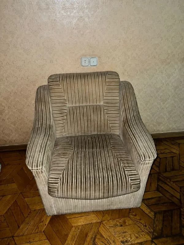 400 лари — Тбилиси — 400 ₾