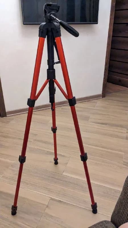 1. Куплю бу чемодан Abs пластик — Тбилиси — 80 ₾