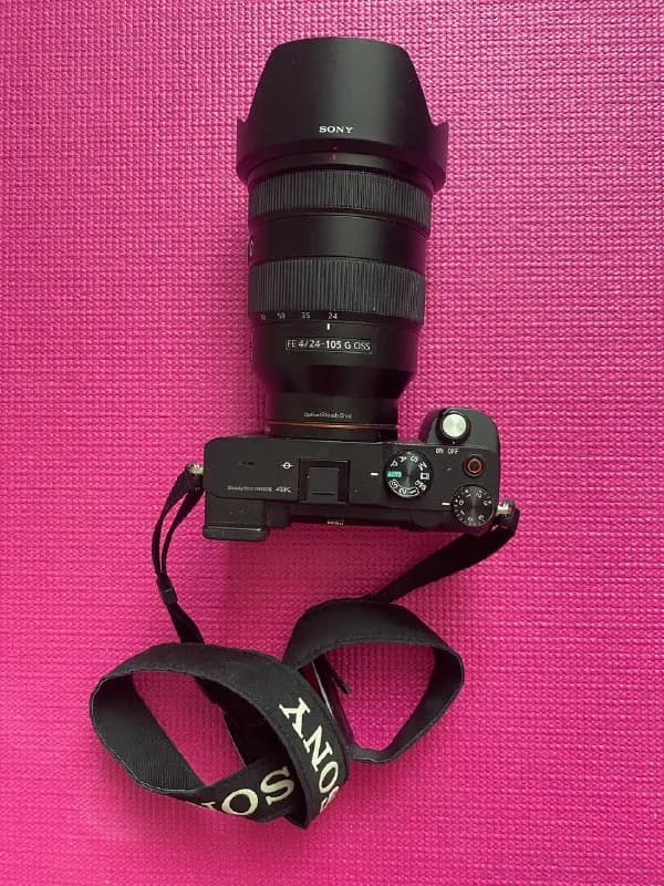 Sony Alpha 7 °C Full-Frame Mirrorless Camera — Black — 4800 лари — Тбилиси — 4 800 ₾
