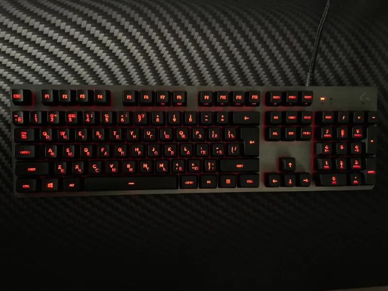 1.Продам клавиатуру logitech G413. Состояние 9/10, никаких сколов и царапин, но иногда есть двойное — Тбилиси — 190 ₾