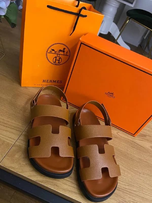 Hermes — Тбилиси — 180 ₾