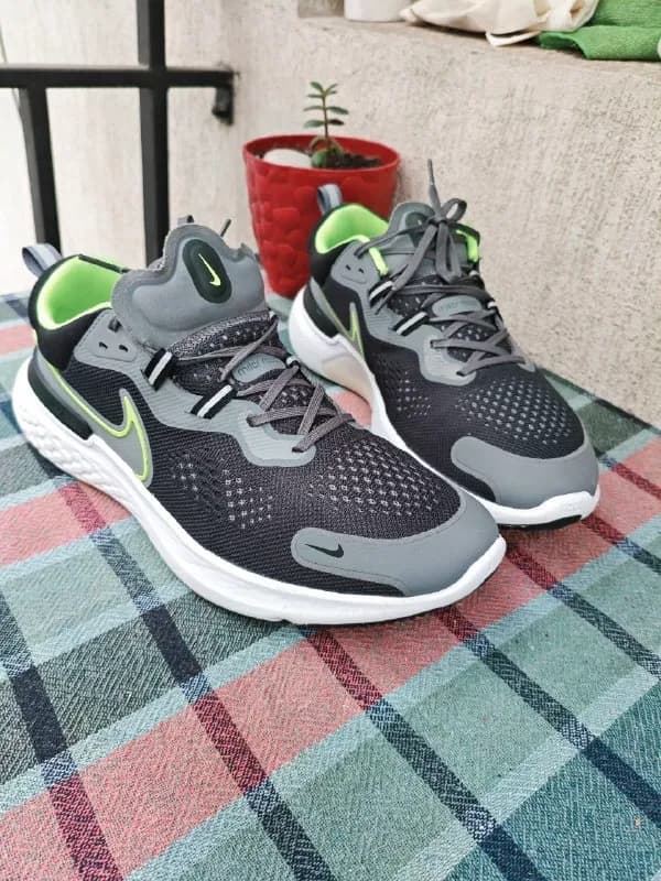 Мужские беговые кроссовки Nike React Miler