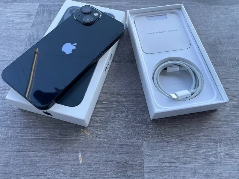 iPhone 13 черный 128гб — Тбилиси — 1 650 ₾