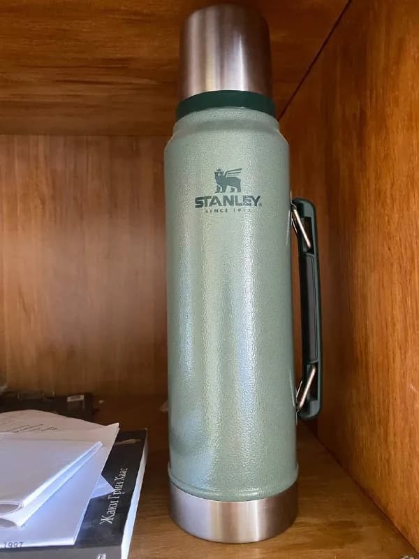 1. Термос Stanley Classic Bottle 1L — Тбилиси — 100 ₾