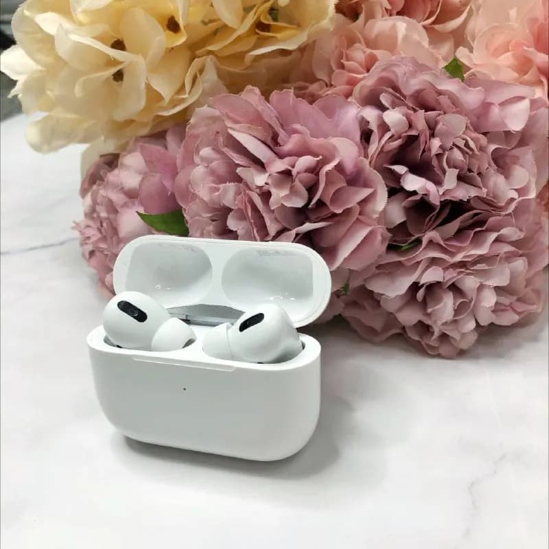 AirPods 2 — 90 GEL — Тбилиси — 90 ₾