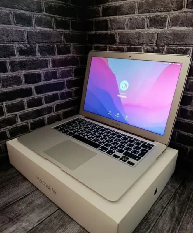 Apple MacBook Air 13» (2017) в отличном рабочем состоянии! — Батуми — 480 ₾