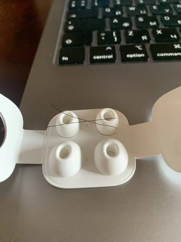 Airpods Pro 1. Размер L, 10 лари штучка — Тбилиси — 10 ₾