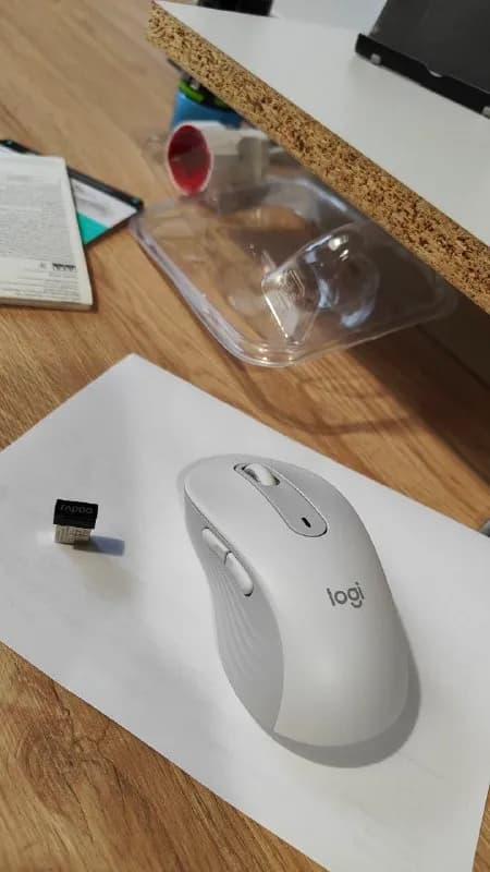 Logitech m650L, абсолютно новая, вскрыта для теста, по форме не подошла, бесшумные клики, smartwehee — Тбилиси — 120 ₾