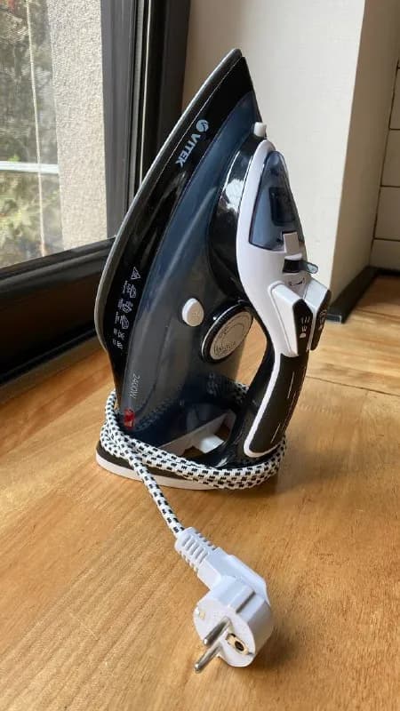 1. Утюг Vitek VT-8304 45 лари — Тбилиси — 830 445 ₾