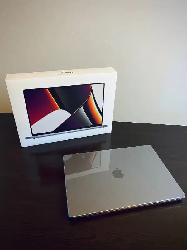 MacBook Pro 16.2 Apple M1 Pro 1 Tb ssd, 16 gb memory. — Тбилиси — 5 800 ₾