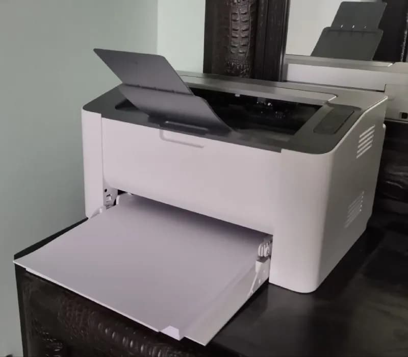 HP Laser 107w, с WiFi, пробег менее 1000 листов, запас картриджа ещё на 500 листов, компактниый разм — Тбилиси — 250 ₾