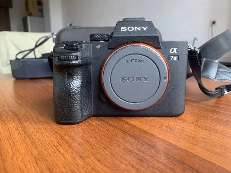 Sony Alpha a7 III (ILCE-7M3). — Тбилиси — 3300 ₾