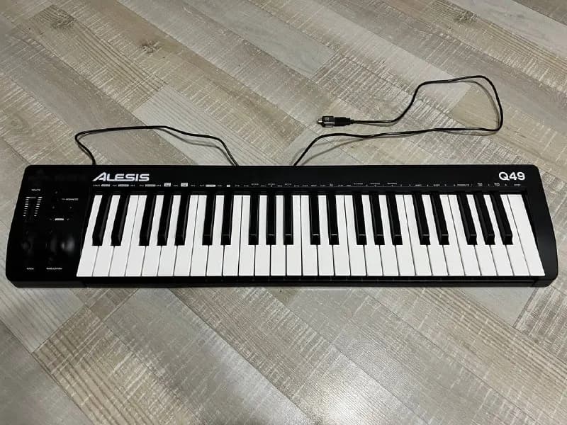 MIDI Keyboard Alesis Q49 MKII — Тбилиси — 180 ₾