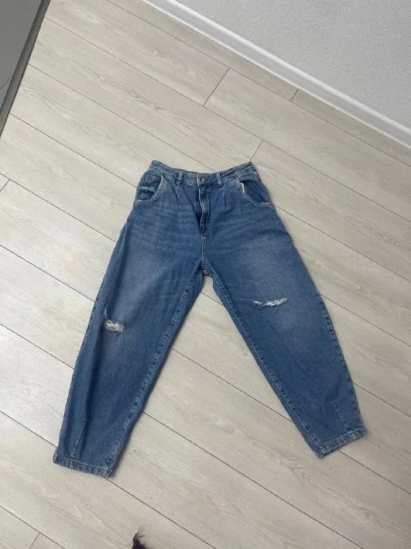 1. Джинсы ZARA 38 размер l 50 лари — Тбилиси — 50 ₾
