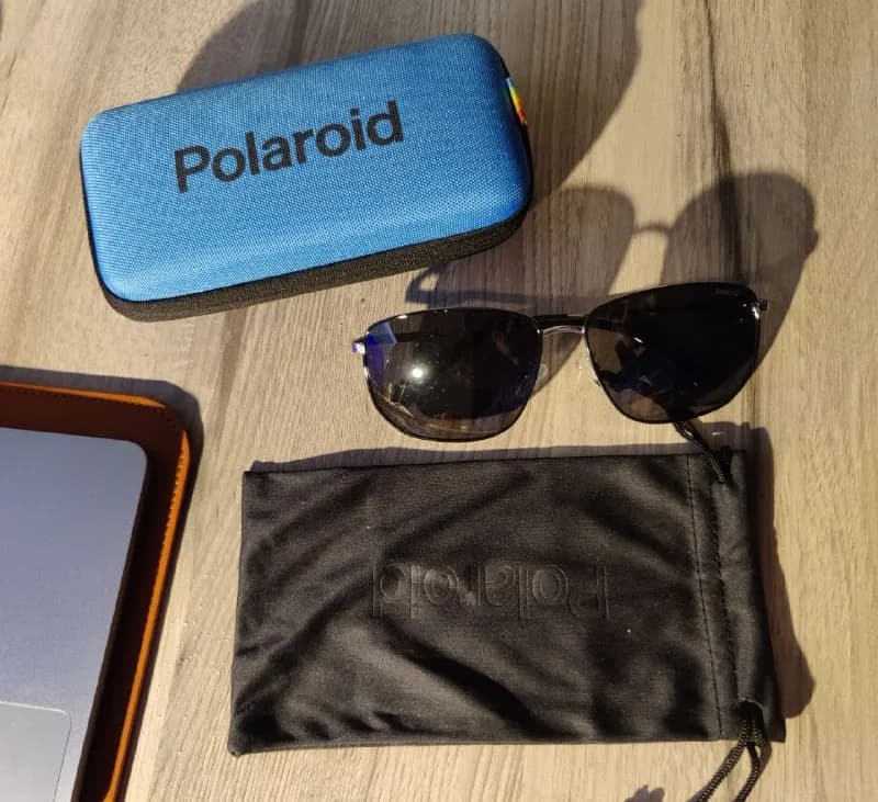 Polaroid, покупал на ламоде. — Тбилиси — 120 ₾