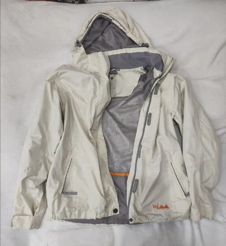 M (Немного маломерит) — Тбилиси — 15 ₾