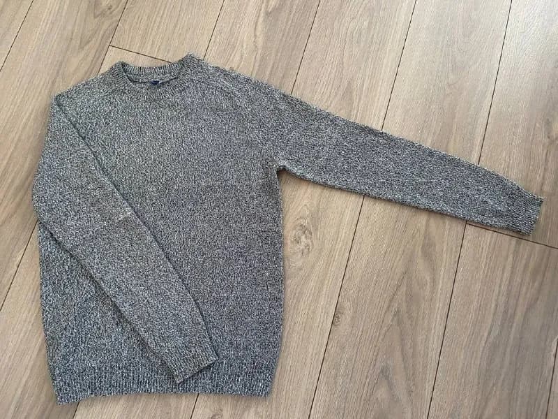 H&M, но покупала для себя, носила мало (изменился стиль). Размер S — Тбилиси — 40 ₾