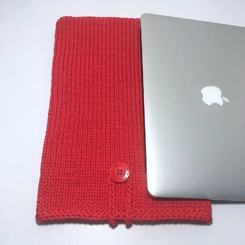 100% handmade вязаный прочный чехол с льняной подкладкой для MacBook Air, MacBook Pro и других ноутб — Тбилиси — 69 ₾