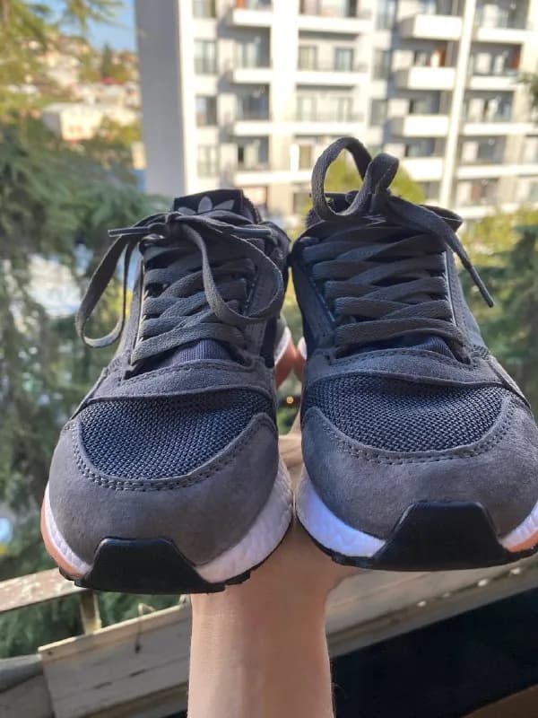 adidas, женские в идеальном состоянии. Обувала пару раз, не подошли по ширине, узковатые. Размер 37 — Тбилиси — 115 ₾