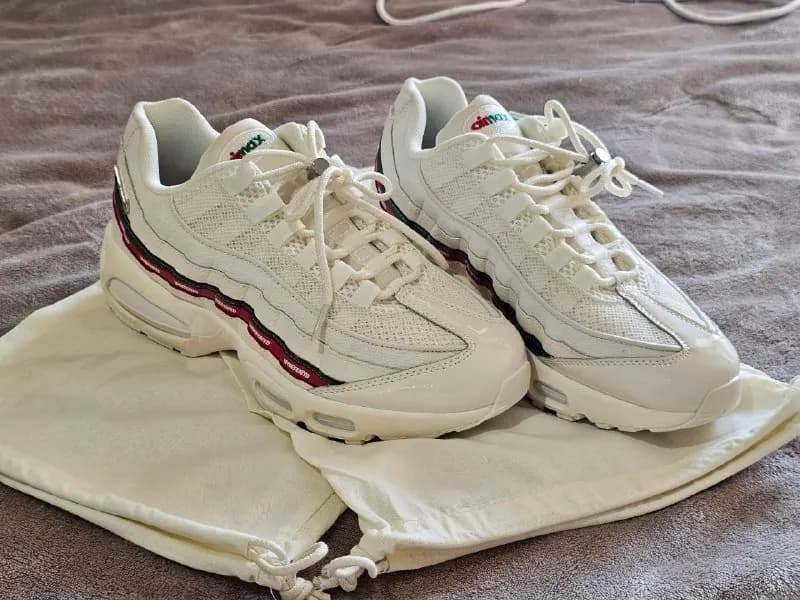 Nike Air Max 95 x Undefeated — Батуми — 250 ₾