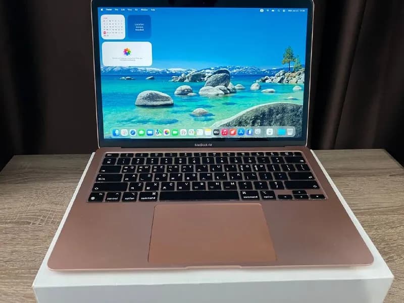Apple Macbook Air M1, 13.3 inch — Батуми — 1 100 ₾