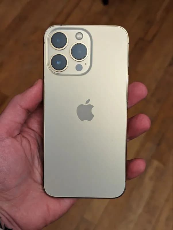 Iphone 13 Pro Gold — Тбилиси — 2 300 ₾