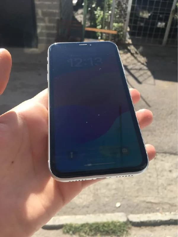 iphone xr — 64 gb — Тбилиси — 520 ₾