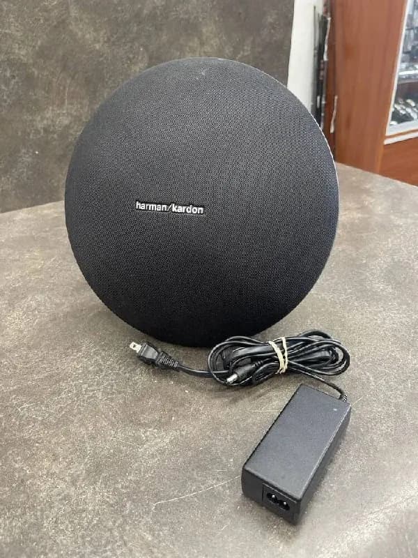 Harman/kardon Onyx Studio 4 в идеальном состоянии, практически не использовалась. Шикарный и чистый — Тбилиси — 350 ₾