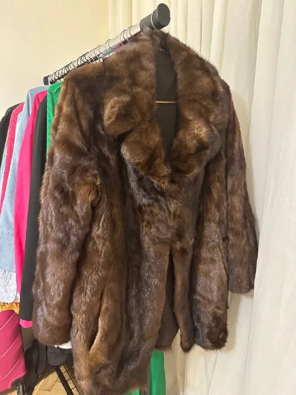 600$ покупали за 1000$ не носили не разу. — Тбилиси — 600 $