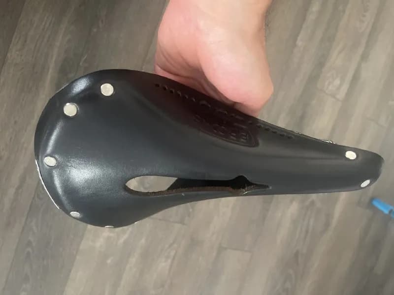 brooks b17, новое без коробки, 260 лари — Тбилиси — 260 ₾
